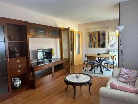 Wohnung 89 m² in Olite / Erriberri