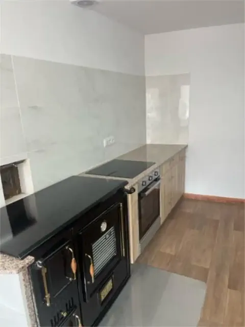 Casa de 300 m² a Outeiro de Rei (2/9)