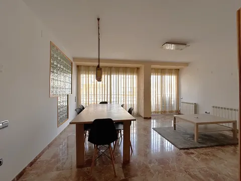 Pis de 136 m² a Terrassa
