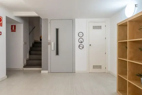 Chambre à louer, Grenade