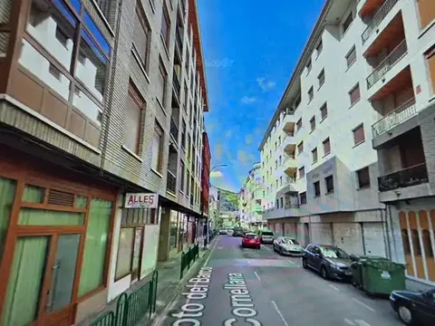 Pis de 65 m² a Cangas del Narcea