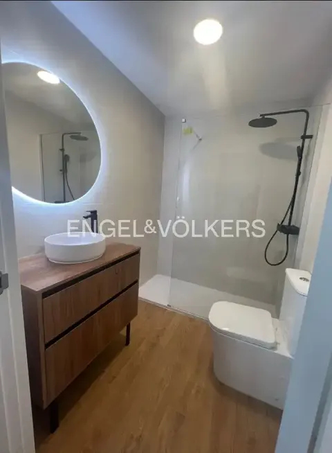 Pis de 90 m² a València