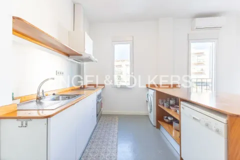 Flat 105 m² in Valencia