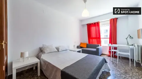 Habitació de lloguer, València