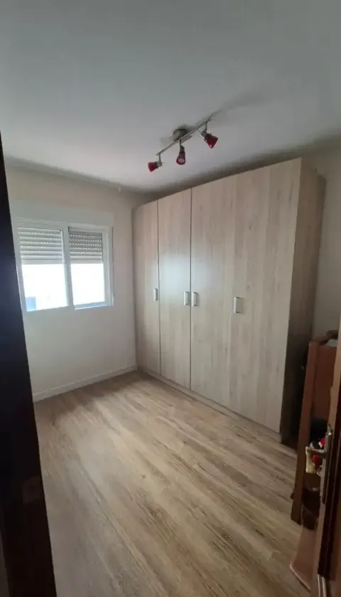 Pis de 93 m² a Còrdova