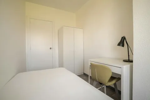 Habitación en alquiler, Barcelona (3/10)