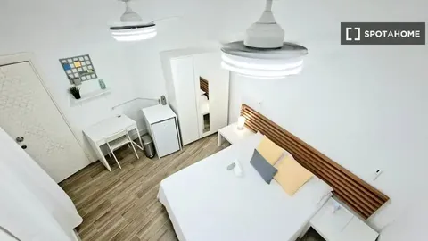 Habitació de lloguer, l'Hospitalet de Llobregat