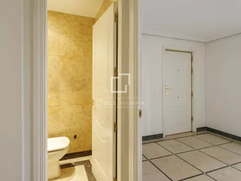 Appartamento 287 m² a Madrid