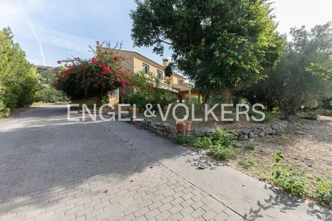 Casa de 350 m² a Petrés