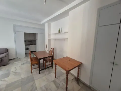 Flat 69 m² in Seville (3/10)