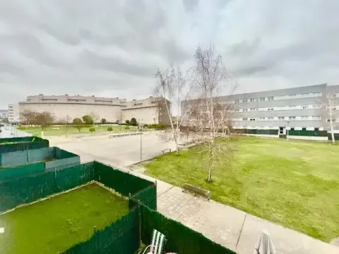 Flat 98 m² in Valle de Egüés / Eguesibar (2/14)