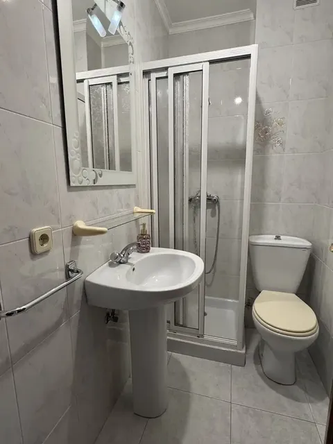 Habitació de lloguer, Narón