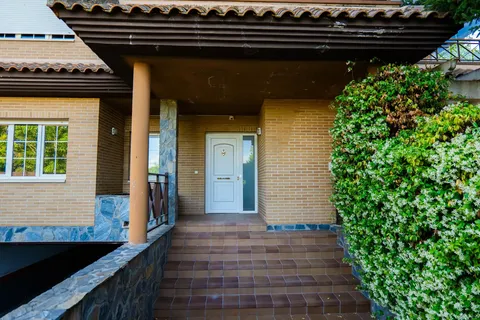 Casa 626 m² a Las Rozas de Madrid (2/40)