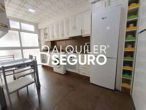 Wohnung 77 m² in Alicante (2/18)