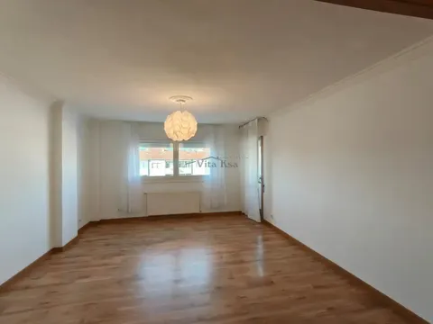 Appartamento 100 m² a Ourense