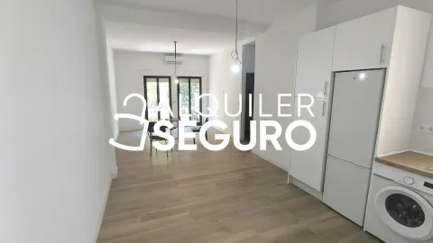 Flat 92 m² in Seville