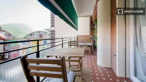 Room for rent, Madrid