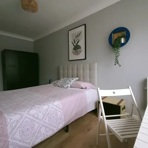 Habitació de lloguer, Ferrol