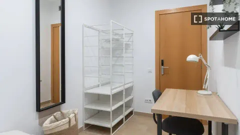 Комната в аренду, Барселона
