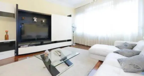 Apartamento 90 m² em Bilbau