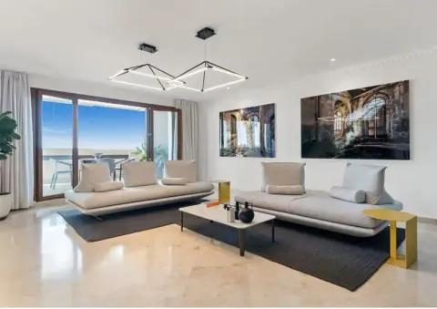 Квартира 161 м² в Estepona (2/14)