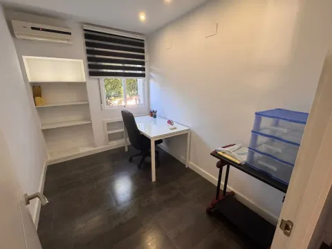 Pis de 70 m² a Còrdova