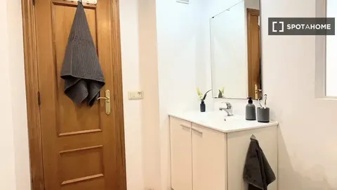 Habitació de lloguer, Burjassot