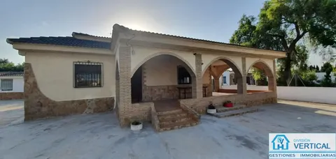 Будинок 630 м² у Riba-roja de Túria