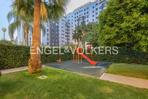 Pis de 85 m² a València
