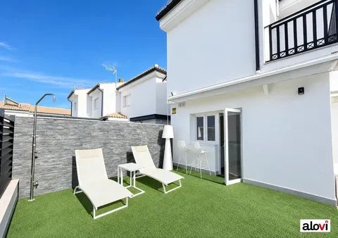 Casa de 240 m² a Ogíjares