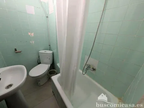Pis de 68 m² a Linares