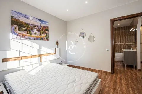 Haus 220 m² in Cubelles