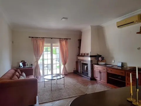 Casa de 150 m² a Palomares del Río