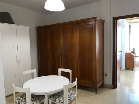 Apartamento 130 m² em València