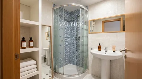 Wohnung 102 m² in Madrid