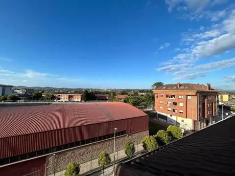 Pis de 100 m² a Siero (2/14)