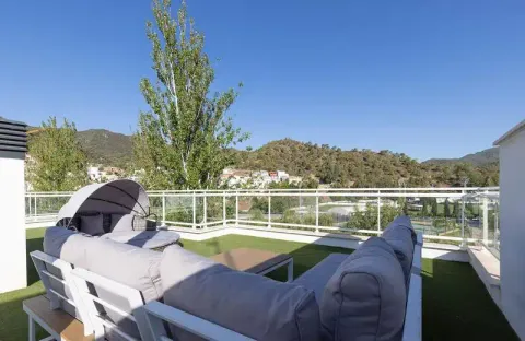 Pis de 185 m² a Benahavís
