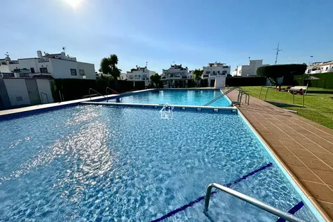 Casa de 150 m² a Torrevella