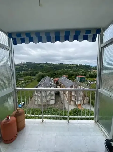 Wohnung 78 m² in Laredo