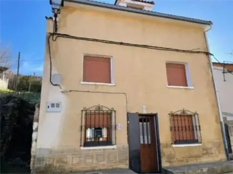 Будинок 100 м² у Barruelo de Santullán