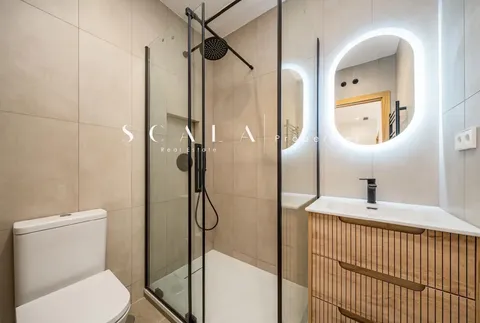 Appartamento 105 m² a Madrid