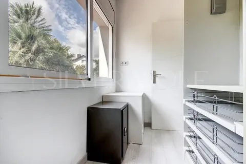 Будинок 434 м² у Castelldefels