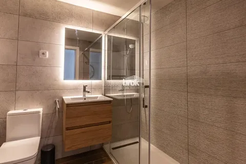 Wohnung 72 m² in Madrid