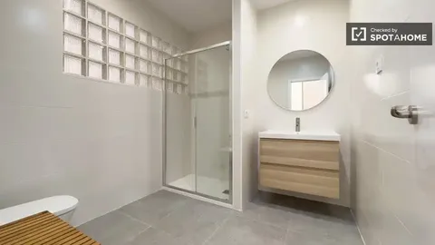Room for rent, Barcelona