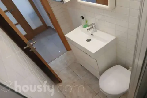 Квартира 99 м² у Барселоні
