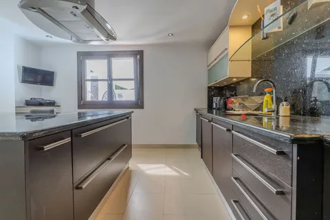 Appartamento 180 m² a Benahavís