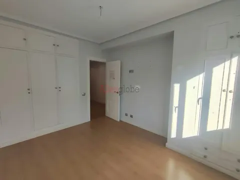 Pis de 140 m² a Oviedo