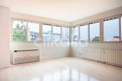 Appartamento 392 m² a Madrid