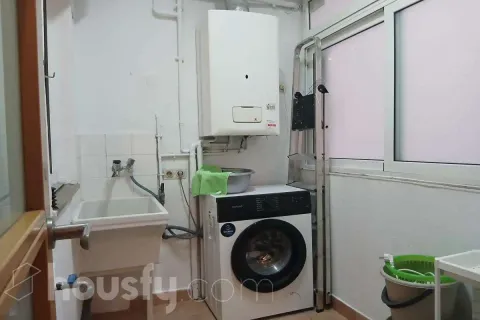 Квартира 99 м² у Барселоні