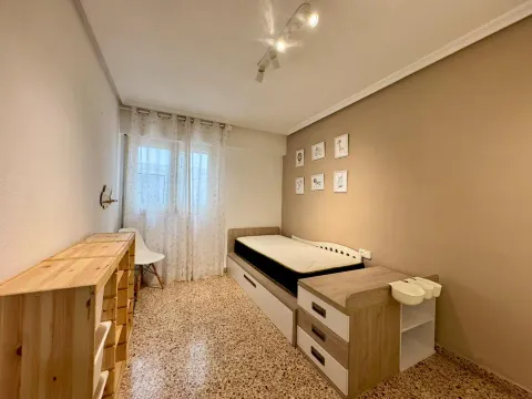 Pis de 139 m² a Alacant